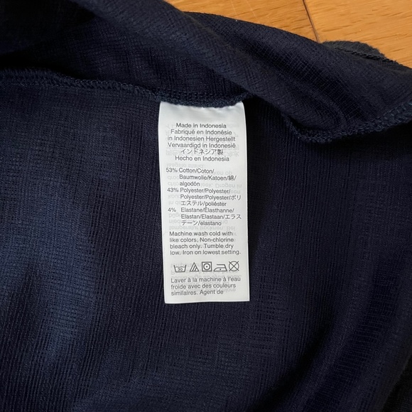 Madewell | Cross-Front Flutter-Sleeve Mini Dress - Picture 6 of 6